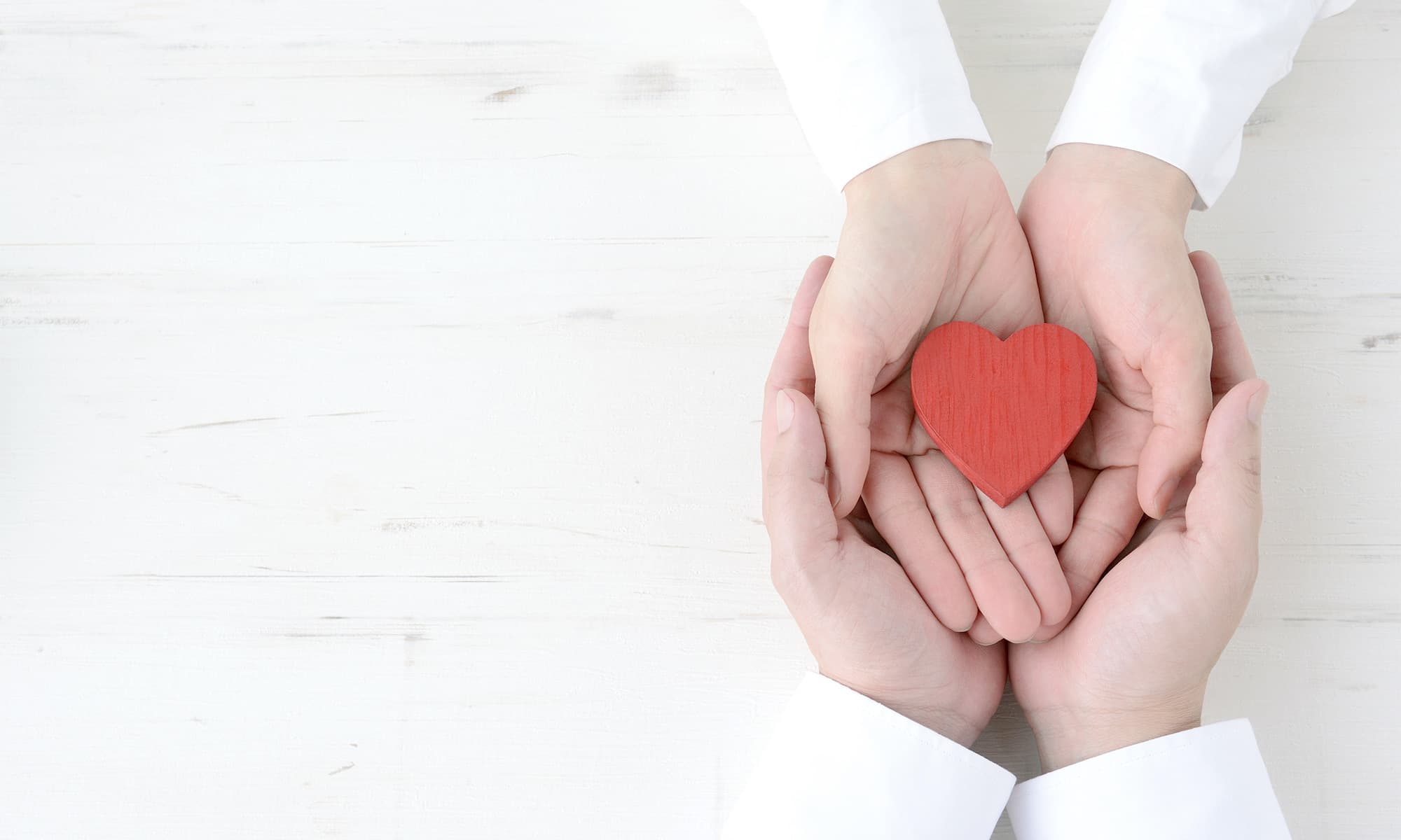 お客さま一人ひとりに合った保険をご提案します